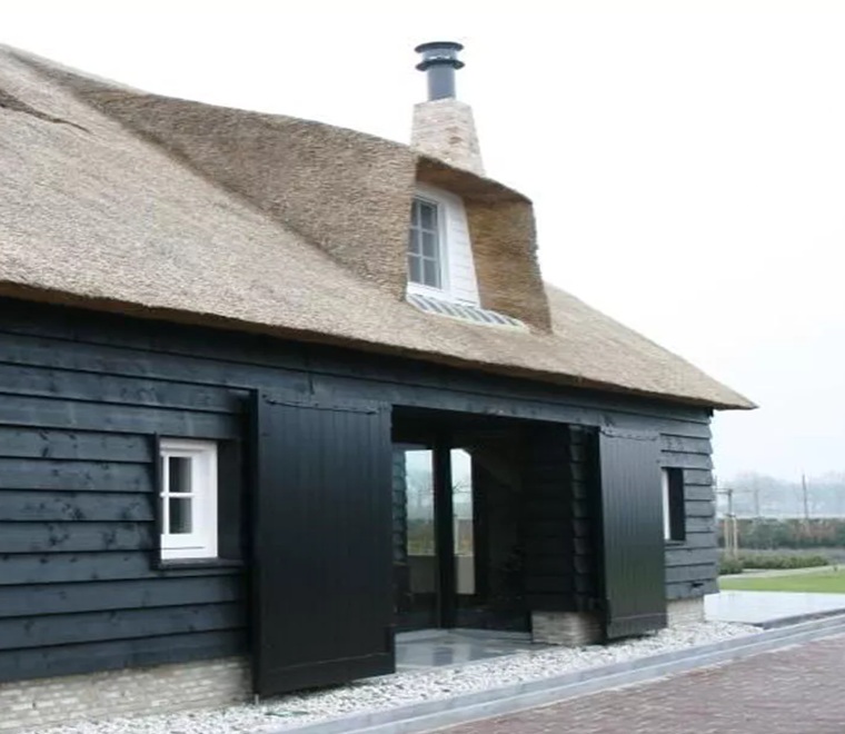 dakkapel, Kozijnen van Kuiters, kozijnen van hout, houten kozijnen, houten deuren, houten ramen, deur van hout, duurzame kozijnen, isolatie kozijnen,