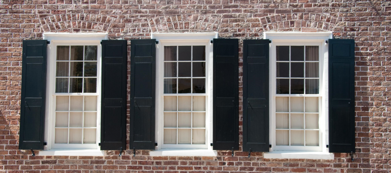 luiken, vensterluiken, raamluiken, Kuiters timmerfabriek 1926, duurzame kozijnen, eco kozijnen, Accoya hout, houten deuren, houten ramen, houten kozijnen