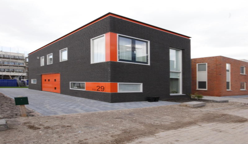 Deuren, ramen, hefschuifpui, vouwdeuren, harmonica vouwdeuren, schuiframen, authentieke kozijnen, duurzame kozijnen, isolerende kozijnen, Kozijnen van Kuiters, kozijnen van hout, houten kozijnen, houten deuren, houten ramen, isolatie kozijnen, Accoya kozijnen, kozijn van Accoya, Accoya bekleding,