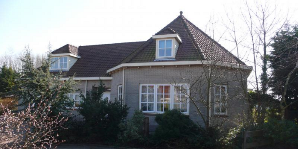 dakkapel, Kuiters timmerfabriek 1926, duurzame kozijnen, eco kozijnen, Accoya hout, houten deuren, houten ramen, houten kozijnen