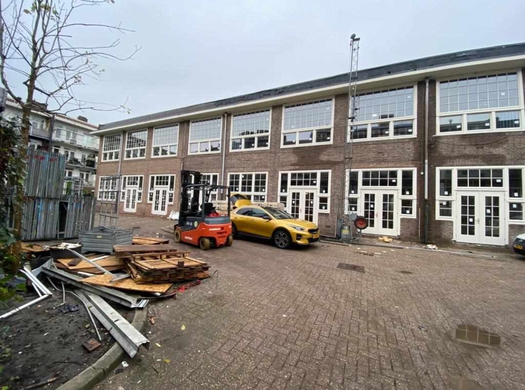 Kozijnen van Kuiters, kozijnen van hout, houten kozijnen, houten deuren, houten ramen, deur van hout, duurzame kozijnen, isolatie kozijnen, Accoya kozijnen, kozijn van Accoya, Accoya bekleding, luiken, shutters, buiten luik,