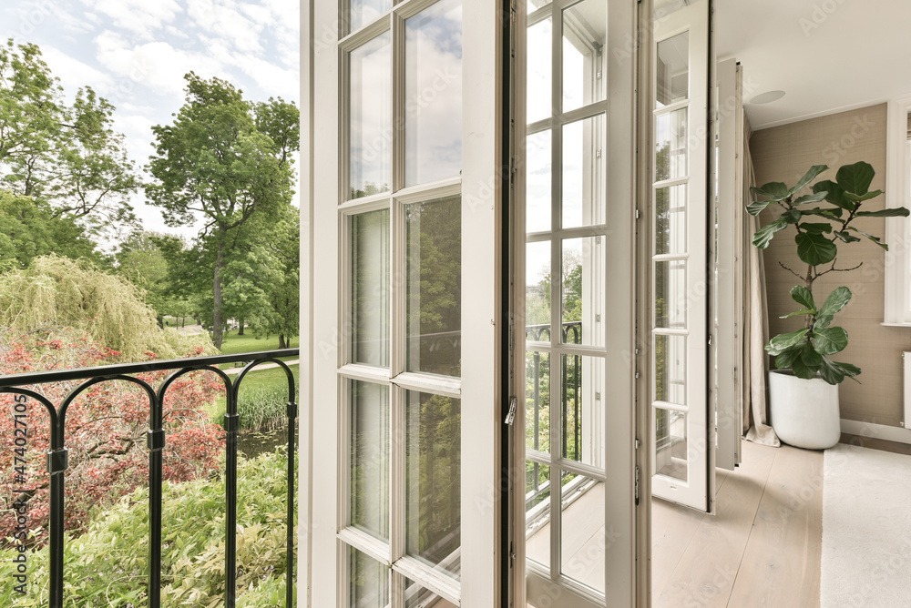 Accoya Terrasdeur, Patiodeuren, Dubbele openslaande deuren, Openslaande tuindeuren, Heuvelscharnierdeuren, Verticale schuiframen, Schuiframen, authentieke kozijnen en deuren, Accoya kozijnen, authentieke kozijnen, Hollandse kozijnen, duurzame kozijnen, klassieke kozijnen,